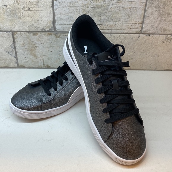 NWOT Puma Unisex Lifestyle Sneakers - Picture 9 of 12